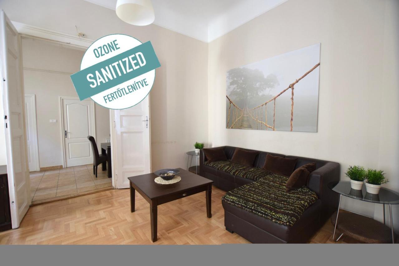 بودابست Standard Apartment By Hi5 - Muzeum 5 المظهر الخارجي الصورة